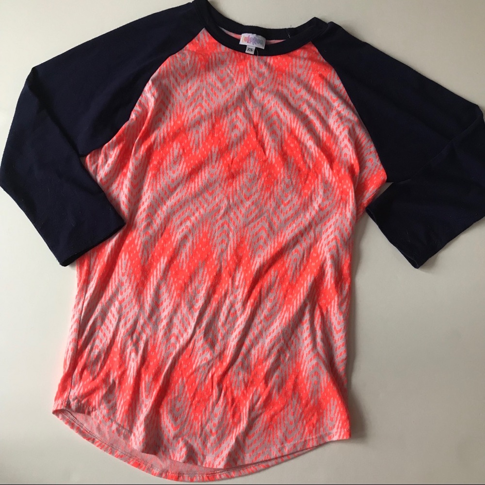 Lularoe randy tee xs